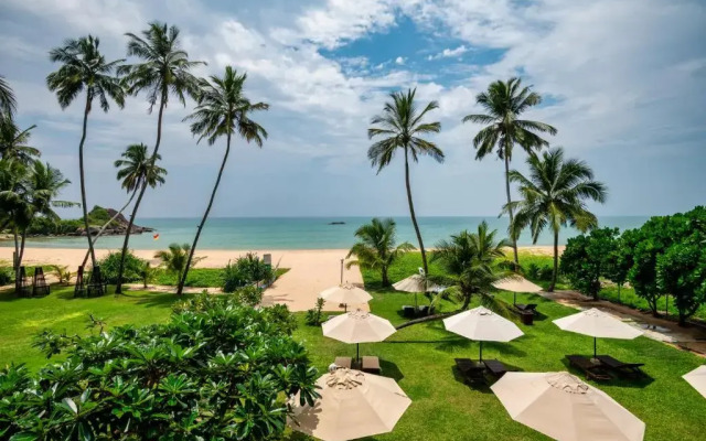 Hotel Shinagawa Beach Hotel