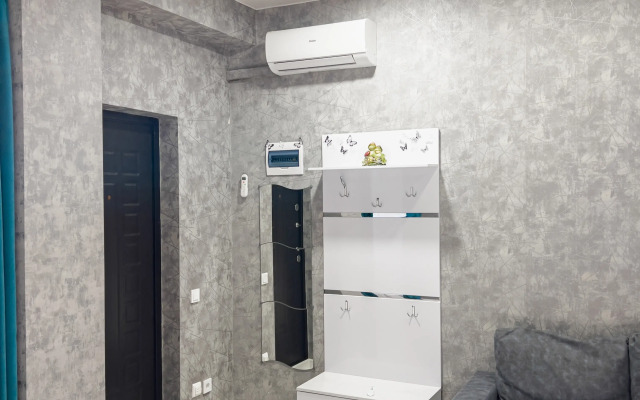 ZhitvCochiKruto V 10 Minutakh Do Morya Apartments