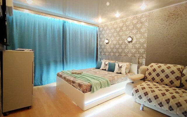 Квартира Renta27 на набережной Амура у Колеса Обозрения