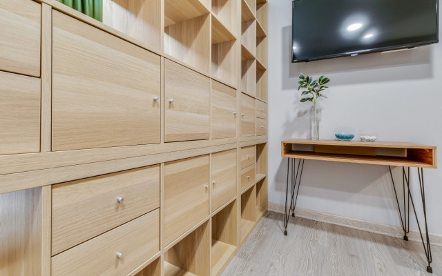 Апартаменты Улучшенные с Видом на Город Business Apartments