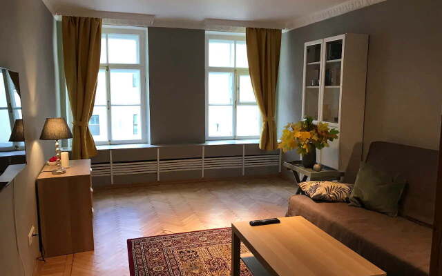 Квартира "Лев и Кастрюля"