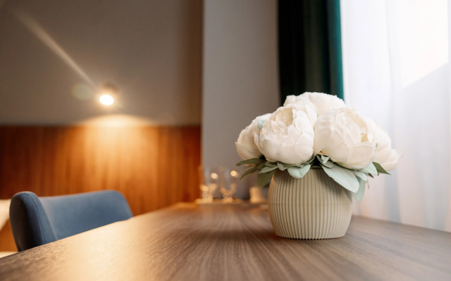 Seven Hills Brestskaya Hotel