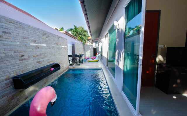 Pattaya Pool Villa