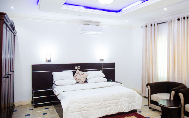 Beach Sand Hotel & Resort Hotel