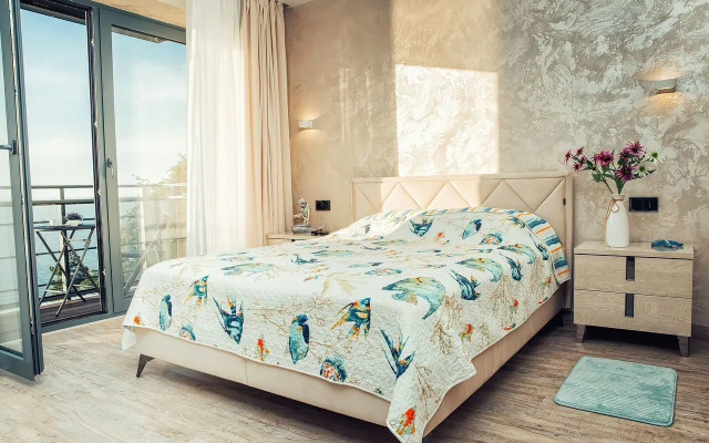 Квартира с Видом на Море