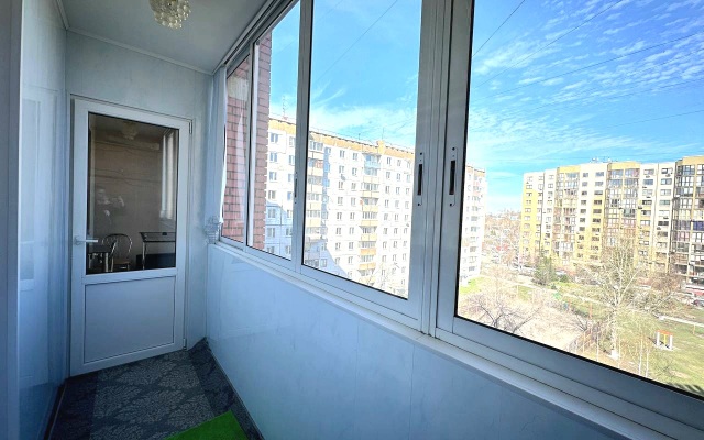 Квартира двухкомнатная на Молодежном рядом с Ледовой Ареной