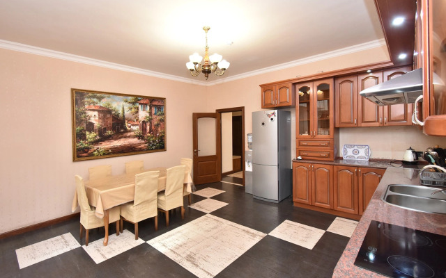 5-K v Novostroyke, Severny Prospekt, Hh106 Flat