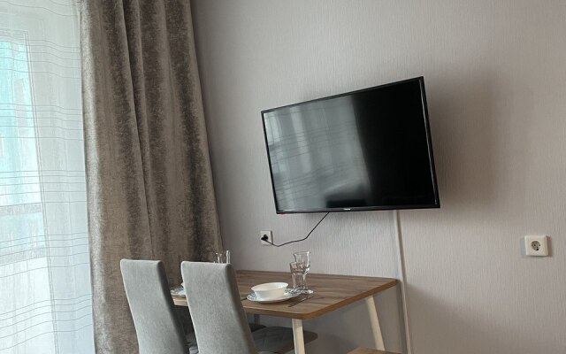 Studiya+Spalnya u Termalnykh Vod Flat