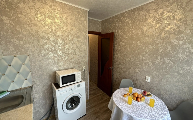 Apartamentyi Odnokomnatnyie apartamentyi v 10-om mikrorajone