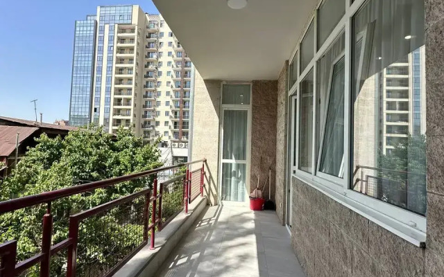 A&M Grey - New Building Apartaments