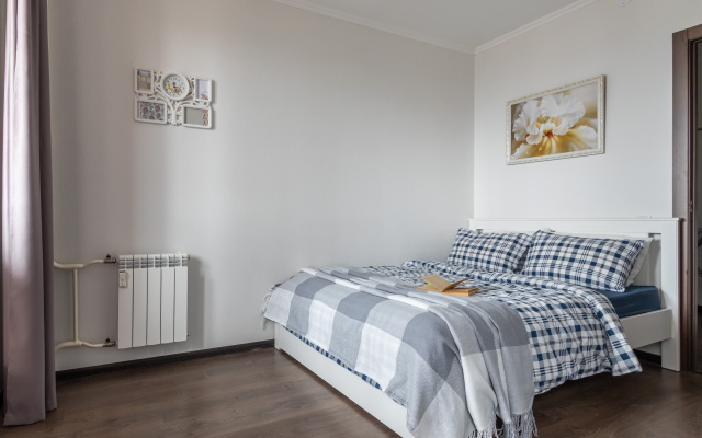 Scandic Satin home Flat