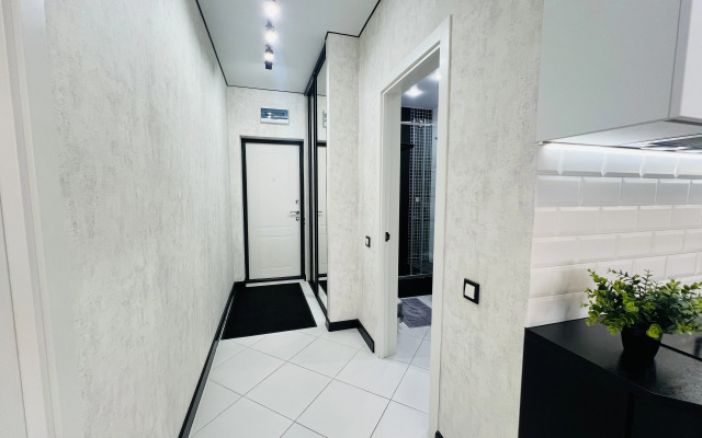 Квартира Комфорт на Нансена 103/1/5 1