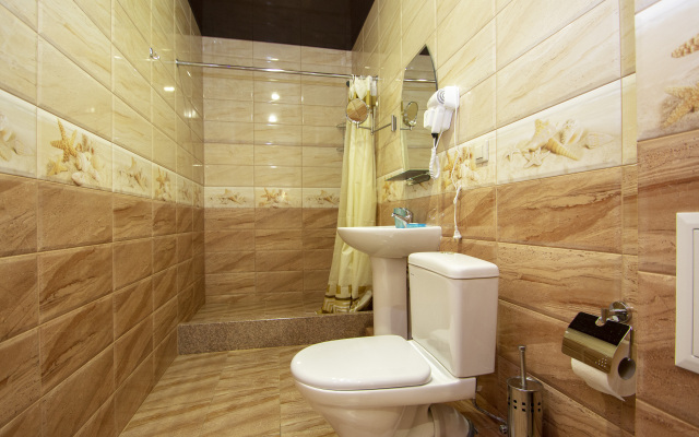 Luxury House Hotel