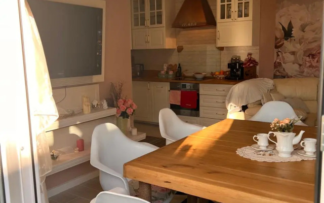 S Baney Private house