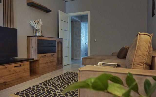 Voznesenskaya Flat