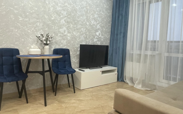 Ryadom S Aeroportom Tolmachevo Apartments