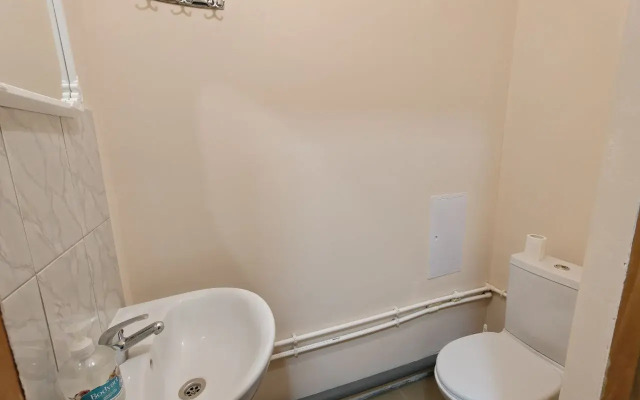 Квартира Двухкомнатная на Седова 13