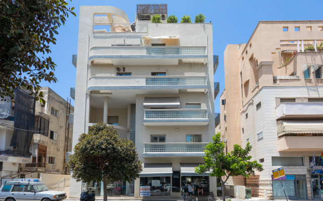 Bold & Beautiful 1BR in Ben yehuda by HolyGuest