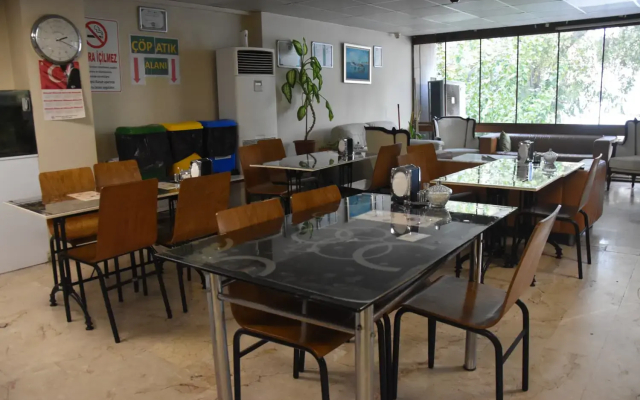 Отель Merkez Otel