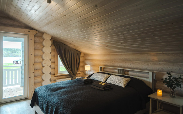 Koyrinoya Guest House