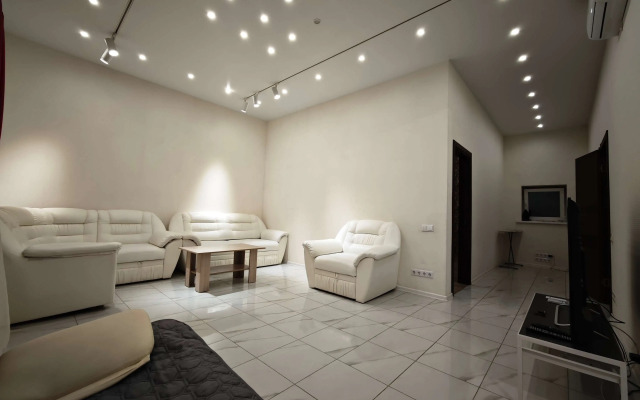 Апартаменты 4