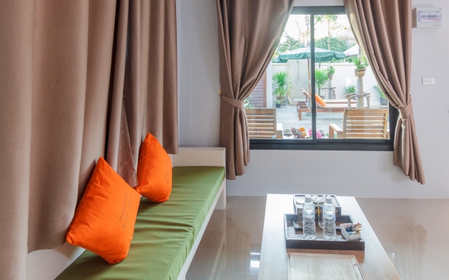 Happy Eight Resort Phuket Apart-hotel