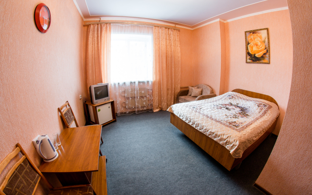 Tri Peskarya Hotel