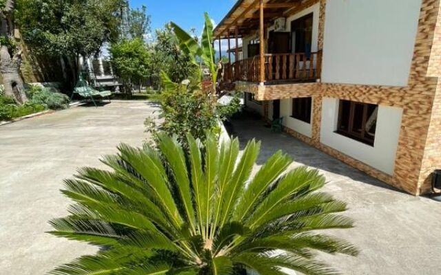 Kamila Private House