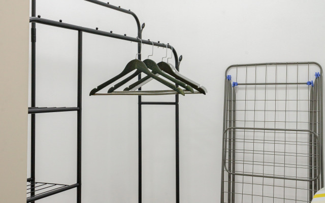 Myagkoye Gnyozdyshko S Kreslom U Khan-Shatyra Flat