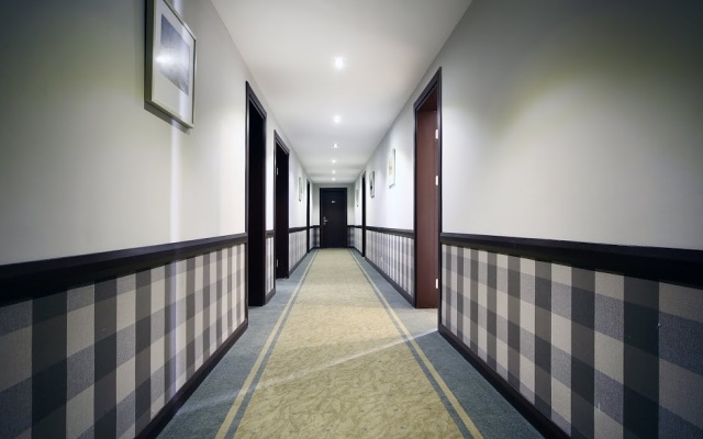 Tskaltubo Plaza Hotel