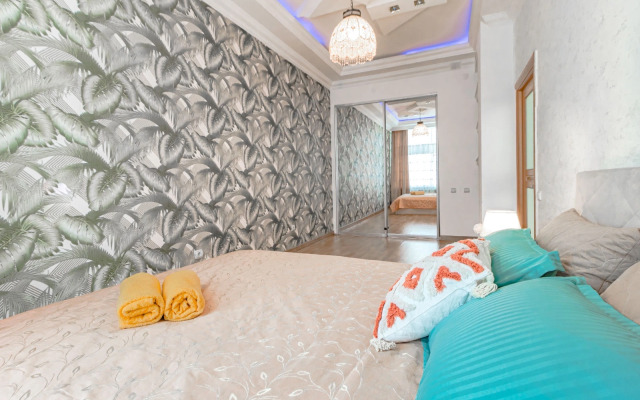 V Zolotom Kvadrate Apartments