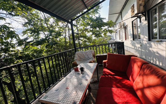 Апарт-отель Cosy Apartment with Garden