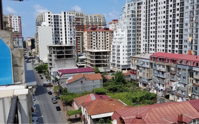 Jimmy's Flats In Batumi Apartments