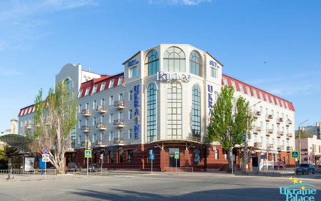 Hotel "Ukraine Palace"