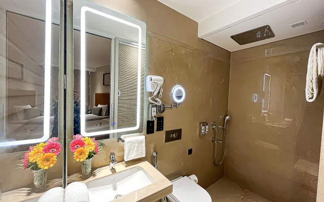 MORVEE  ALIPORE Hotel