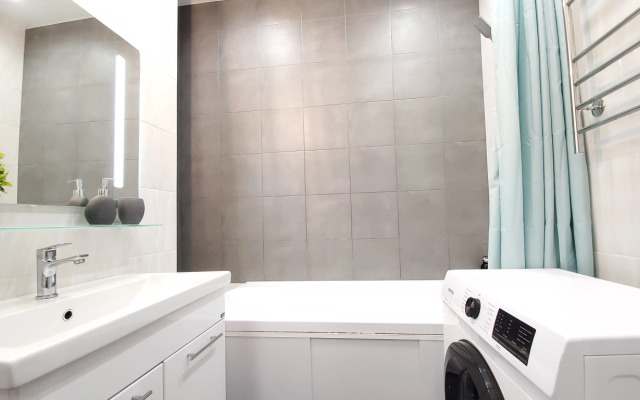 Апартаменты Panda Home с отличным ремонтом возле озера