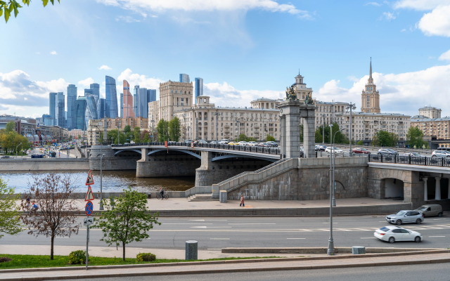 Квартира Двухкомнатная Топ для Семьи с Панорамным Видом