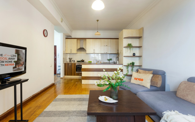 1BR/City Gem/Sunset Balcony/Self-enter/by Keygo 19 Apartments