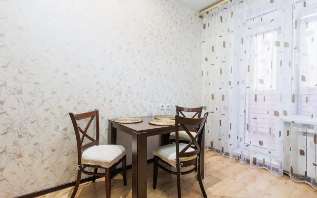 Квартира на Ул Семьи Шамшеных 24к2