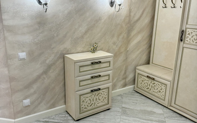 Апартаменты 3-комнатные Алые паруса