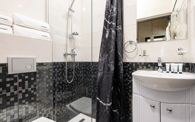 Апартаменты Red Apartments Покровский Парк Лайм