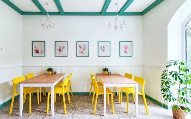 Alisa, Privet Guest House