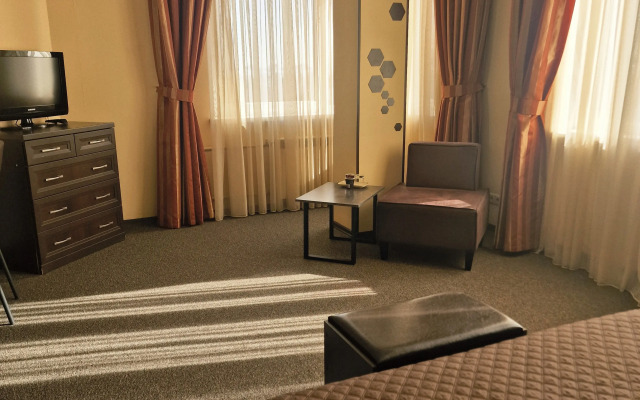 Отель Парус