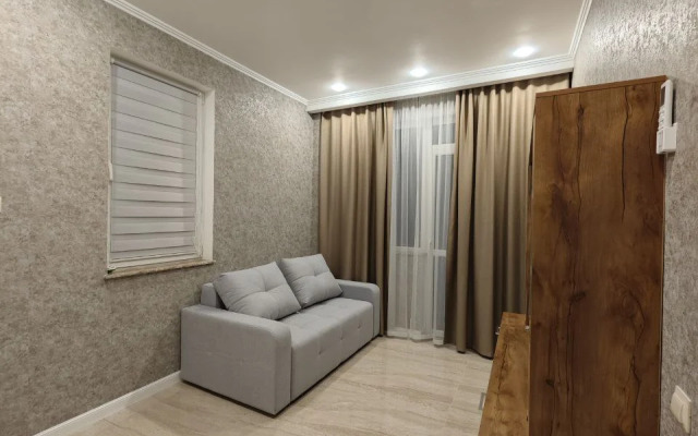 Dom s podogrevaemym basseynom Private house