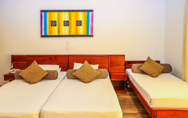 Oak Ray Regency Hotel