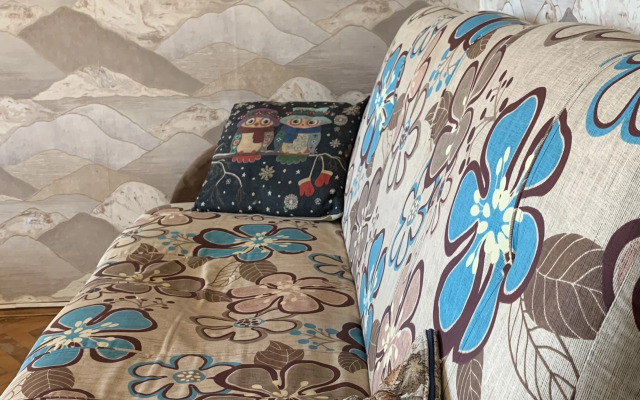 Квартира Счастливая Матрешка на Дежневцев 5