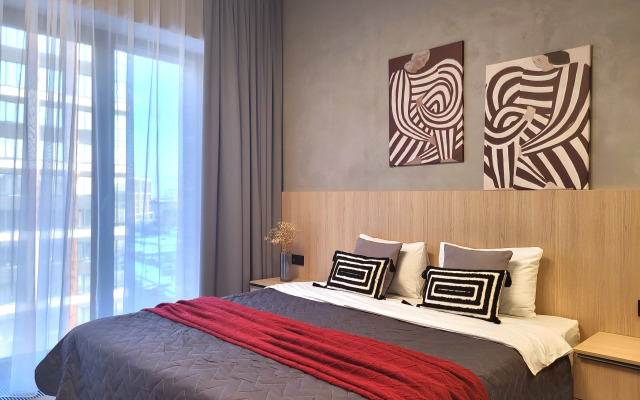 Апартаменты студия RED на набережной Макарова