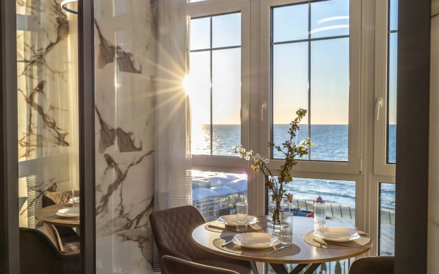 2-k s pryamim vidom na more | 1 Liniya Apartaments