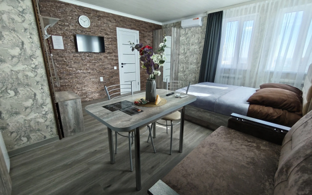 Na Krasnoy Armii 136/13 Apartments