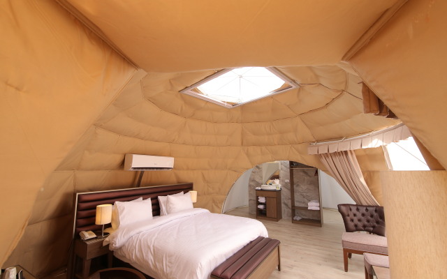 Кемпинг Wadi Rum UFO Luxotel